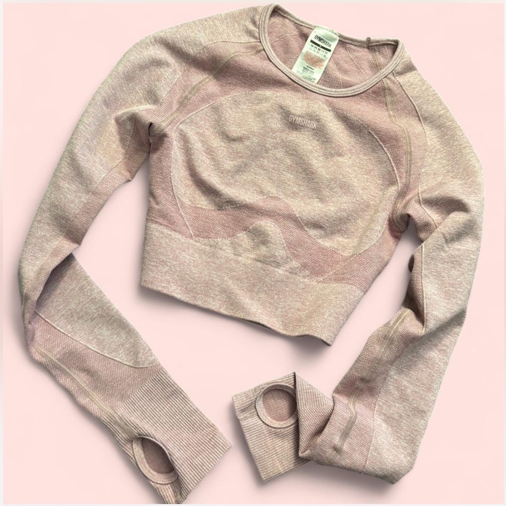 Women’s Gymshark Pink Long Sleeve Crop Top
